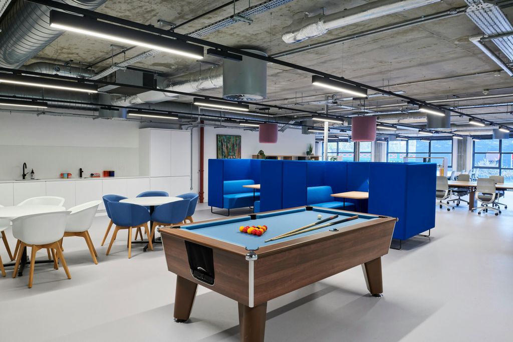 Property photo 3 of 8 Eos Artsbuilding 2_0490_1_2.Jpg