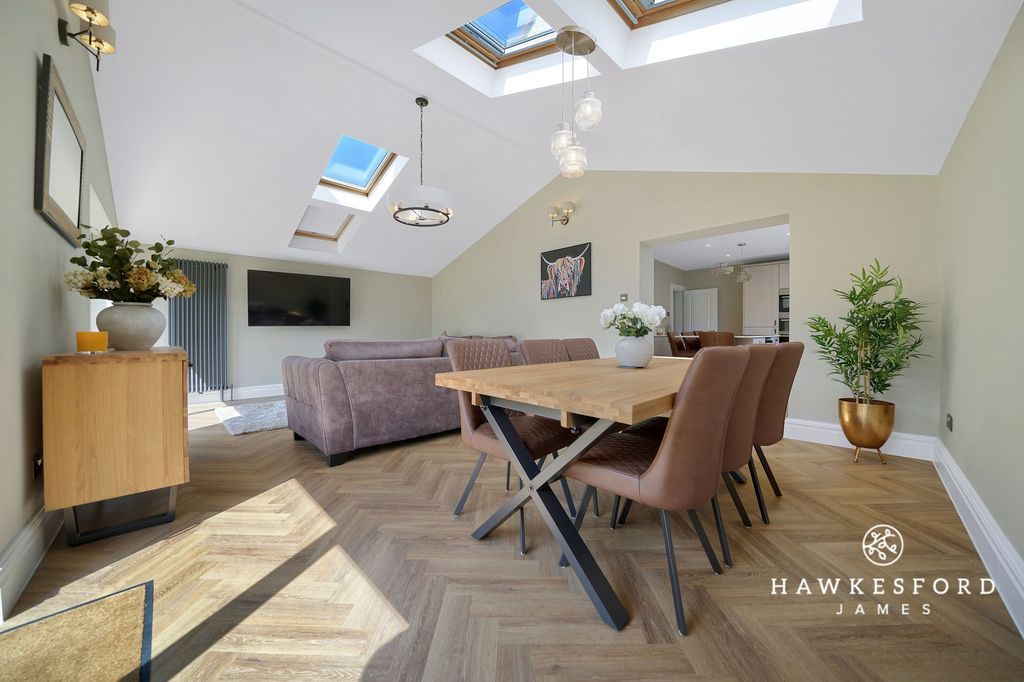 Property photo 2 of 26 Hearts Delight Road, Tunstall - Reception Area