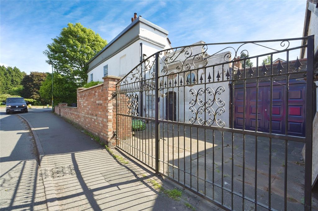 Property photo 2 of 25 Picture No. 26