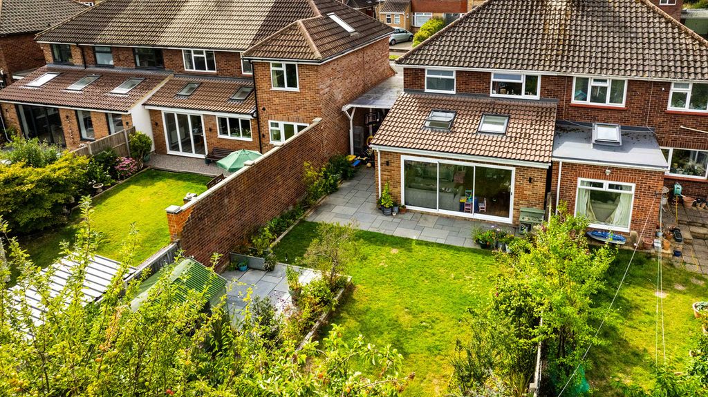 Property photo 3 of 24