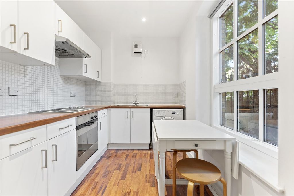 Property photo 2 of 13 Kitchen