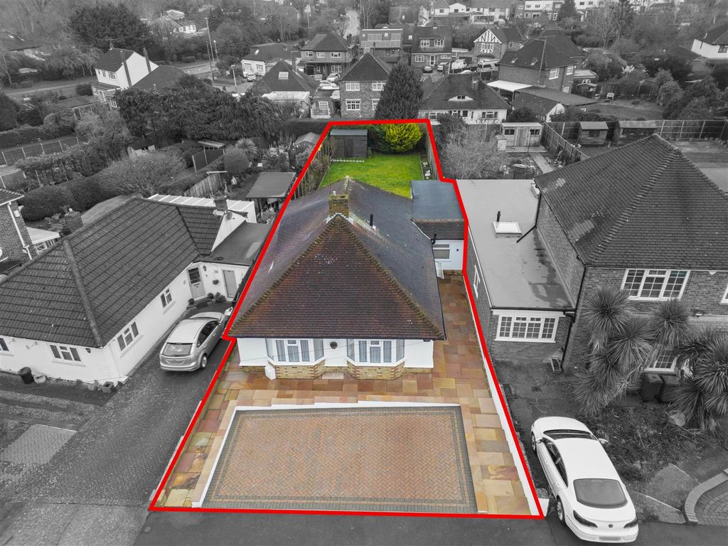 Property photo 3 of 36