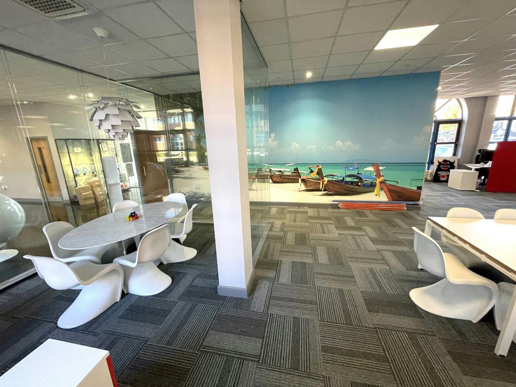 Property photo 3 of 10 Photo 18102022 11 23 48.Jpg