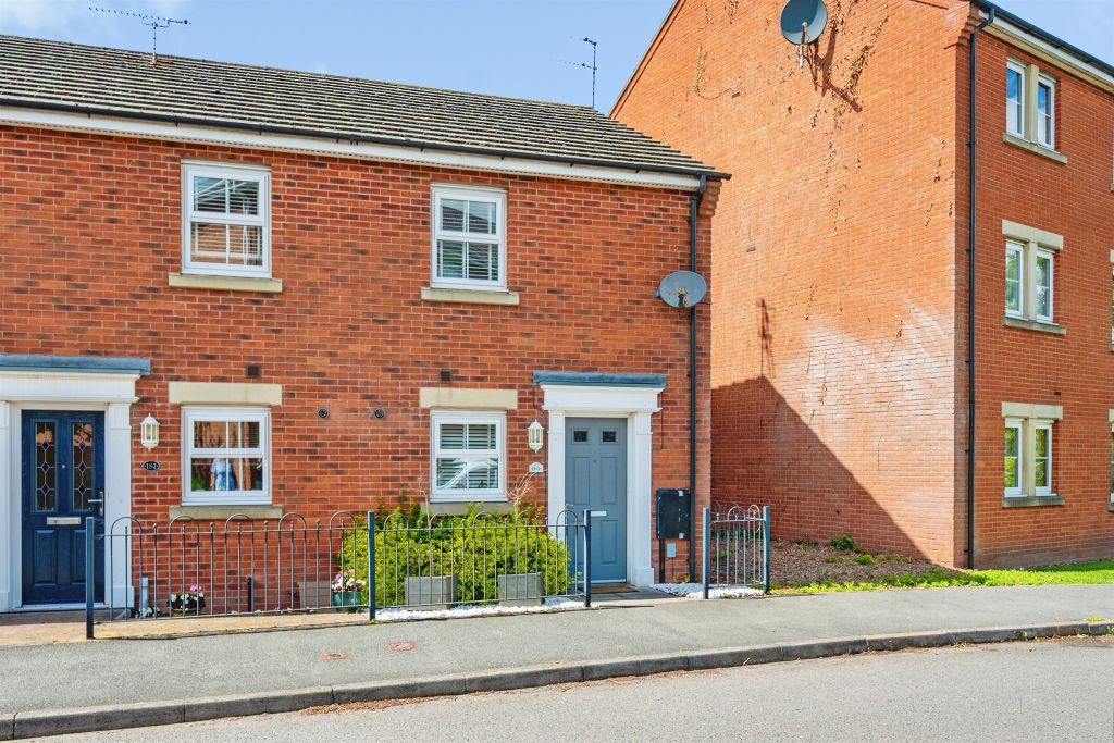 Property photo 1 of 12