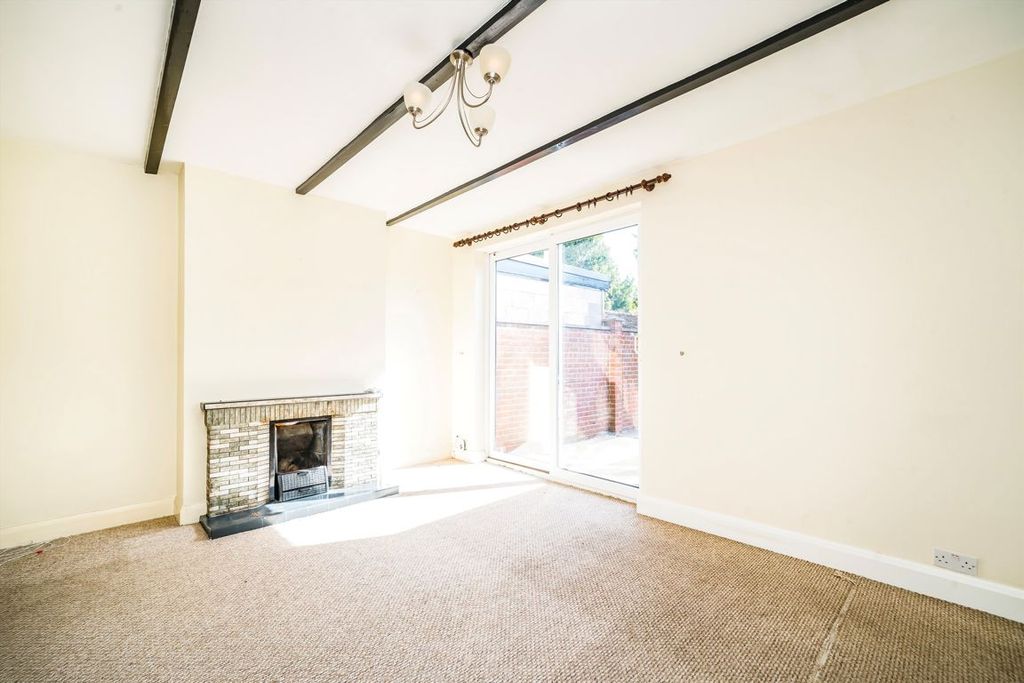 Property photo 3 of 7