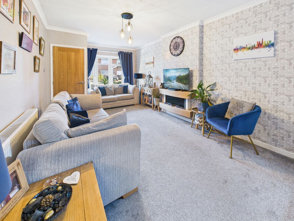 Property photo 2 of 41