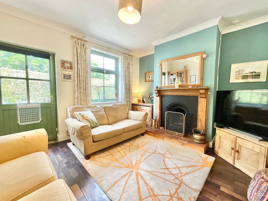 Property photo 2 of 22