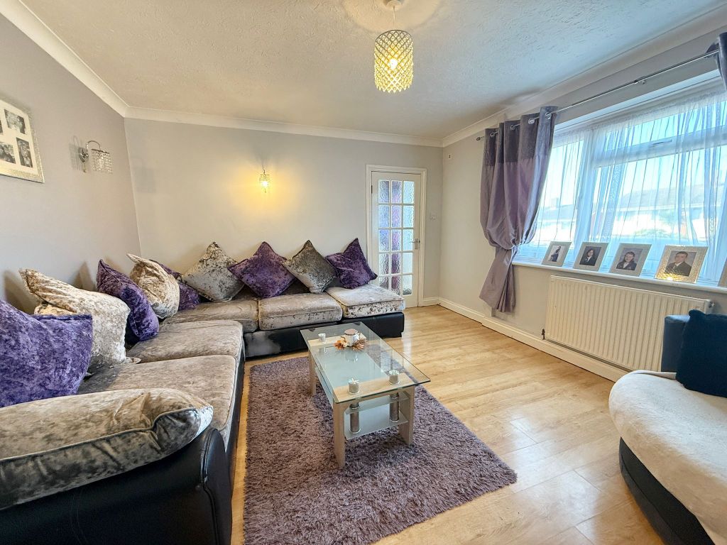 Property photo 3 of 15