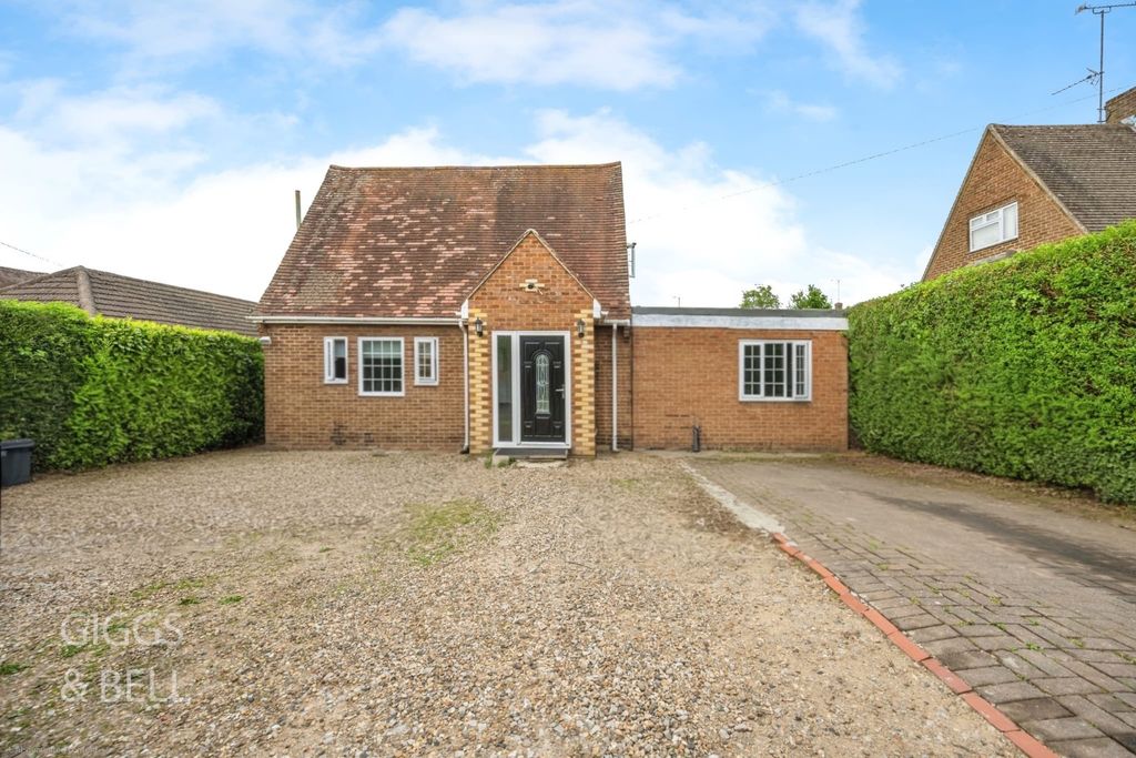 Property photo 1 of 25 5218010