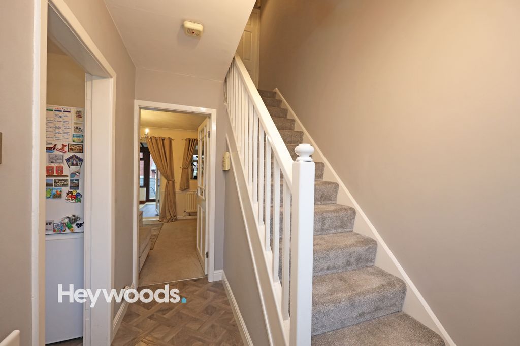 Property photo 2 of 22 099A9972