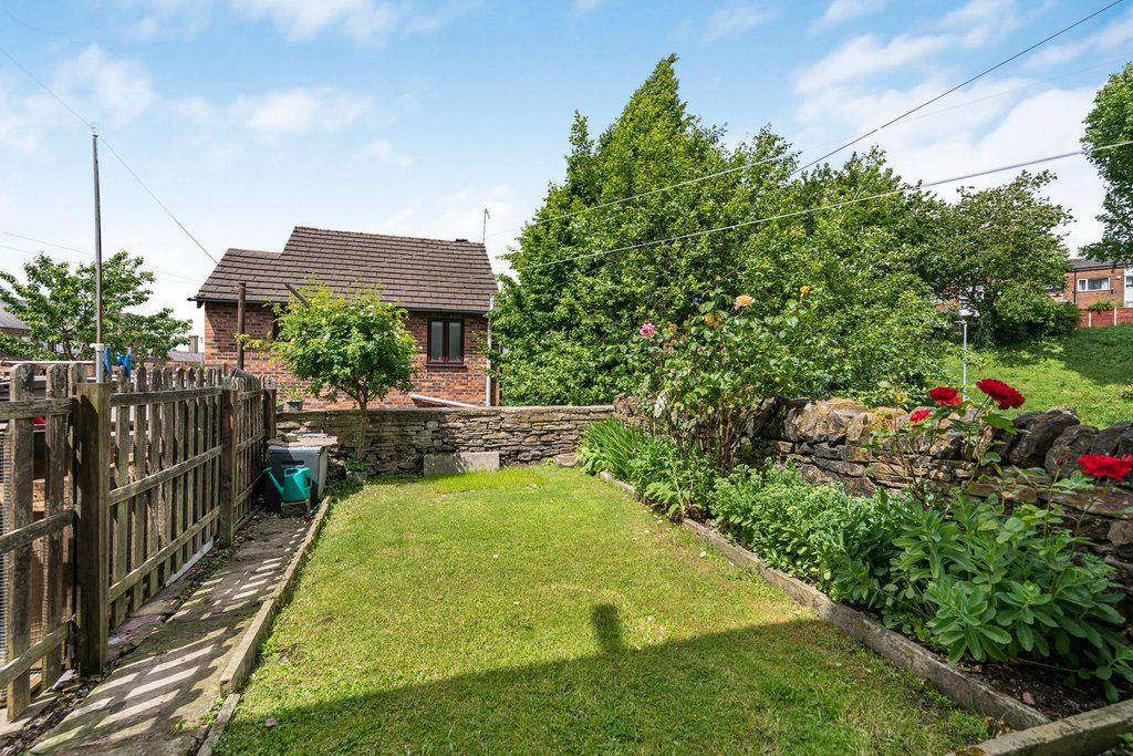 Property photo 2 of 16