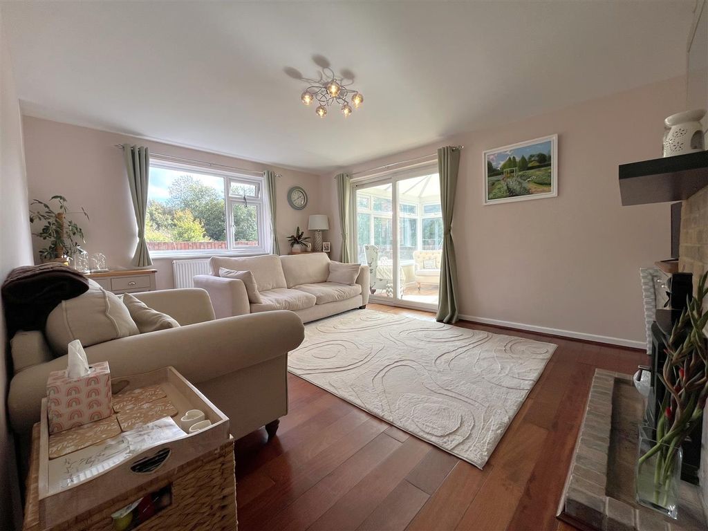 Property photo 2 of 18 Img_7370.Jpg