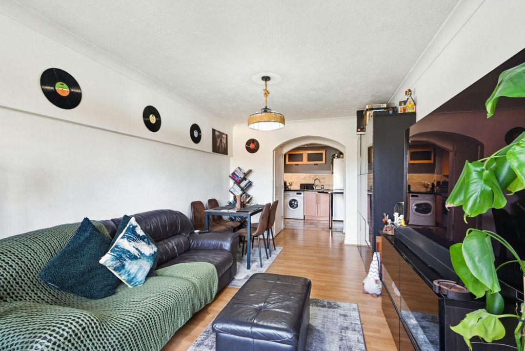 Property photo 3 of 13 Picture No. 08