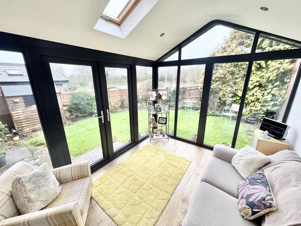 Property photo 2 of 15 Sun Room