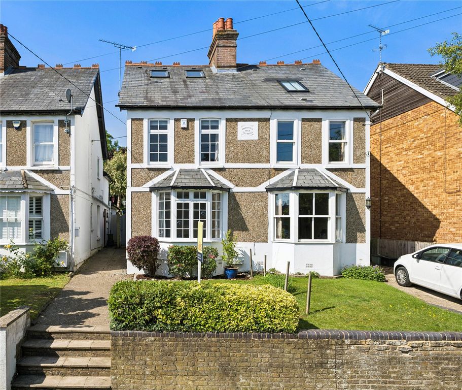 Property photo 1 of 21 Frontage