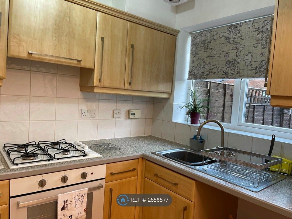 Property photo 3 of 13