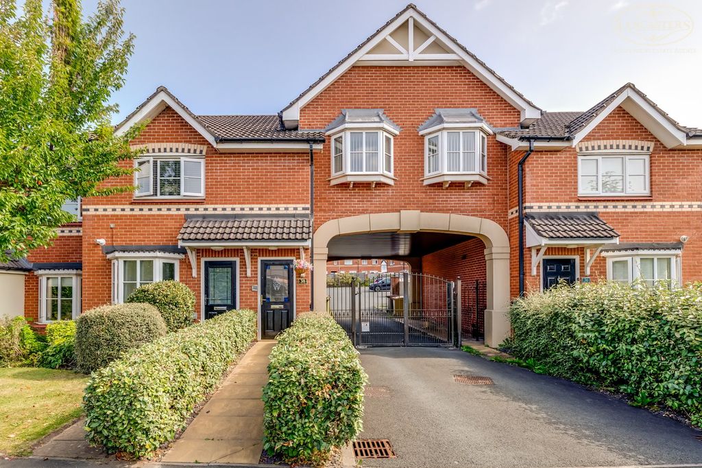 Property photo 1 of 16 Entrance