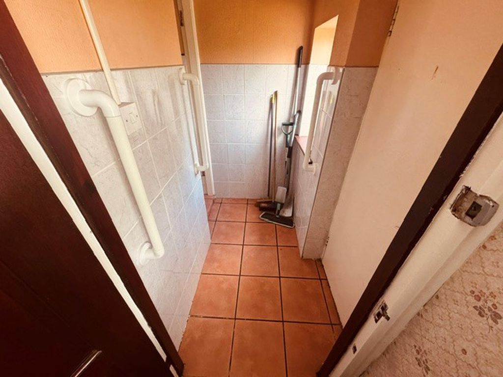 Property photo 3 of 18 Rear Hallway