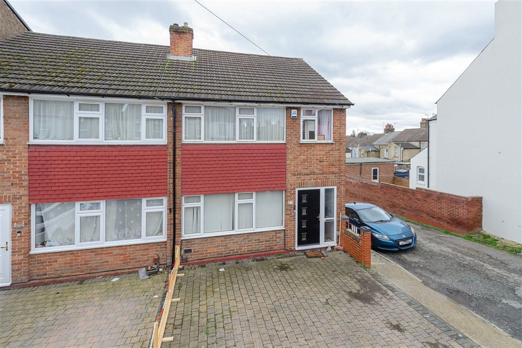 Property photo 1 of 10 External (Web)