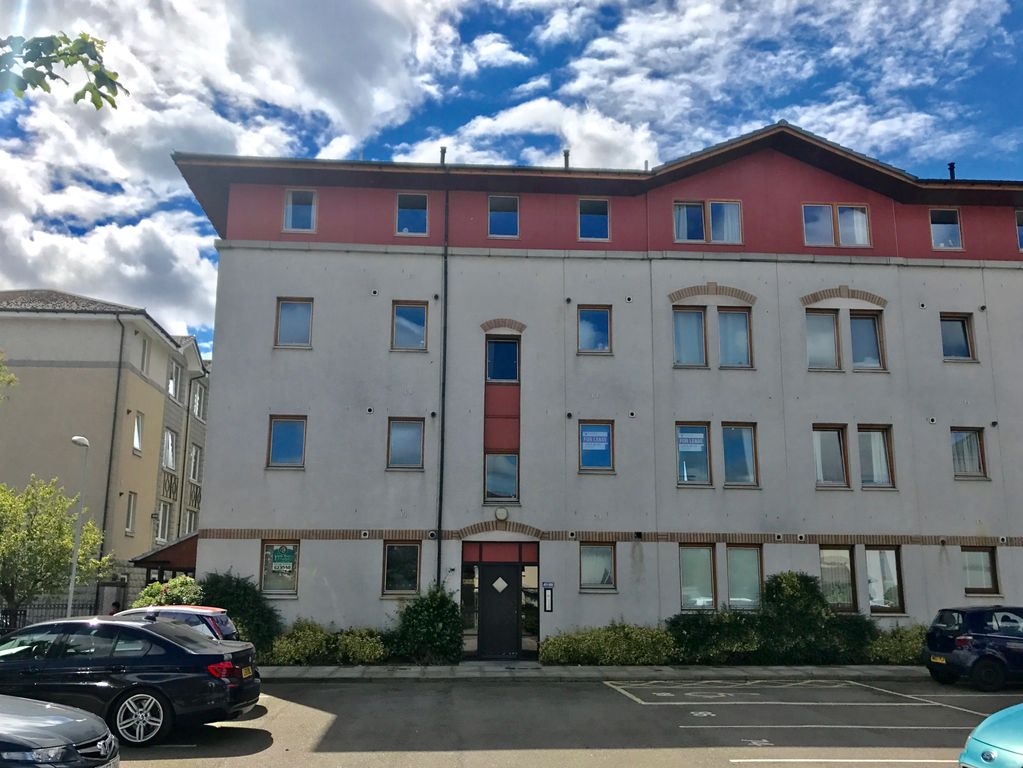 Property photo 1 of 10 Fullsizerender