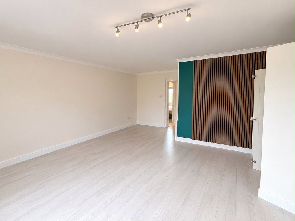 Property photo 1 of 8 Picture No. 01