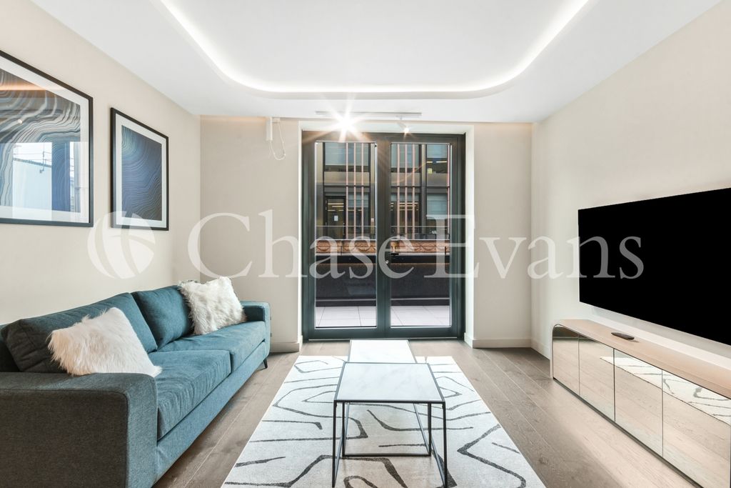 Property photo 1 of 14 Living Area