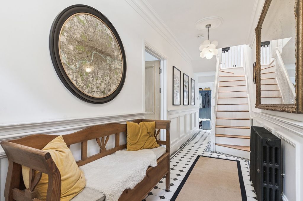 Additional image 4 of 4 bed terraced house for saleBedford Road, Hitchin SG5