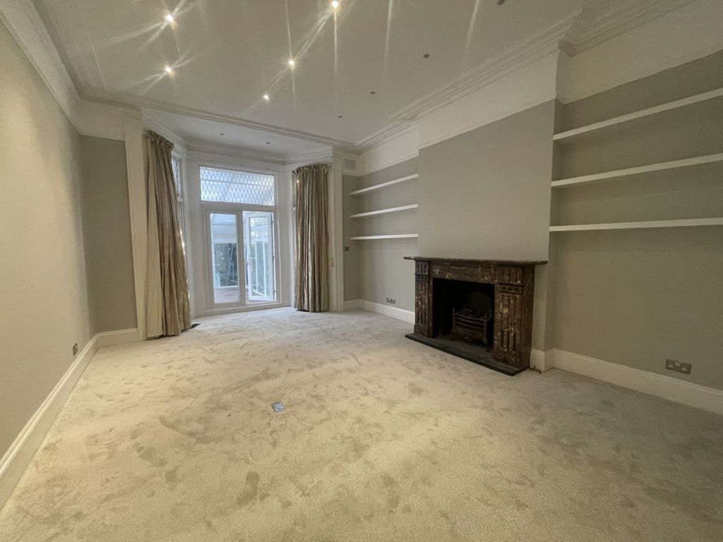 Property photo 2 of 5 4450561