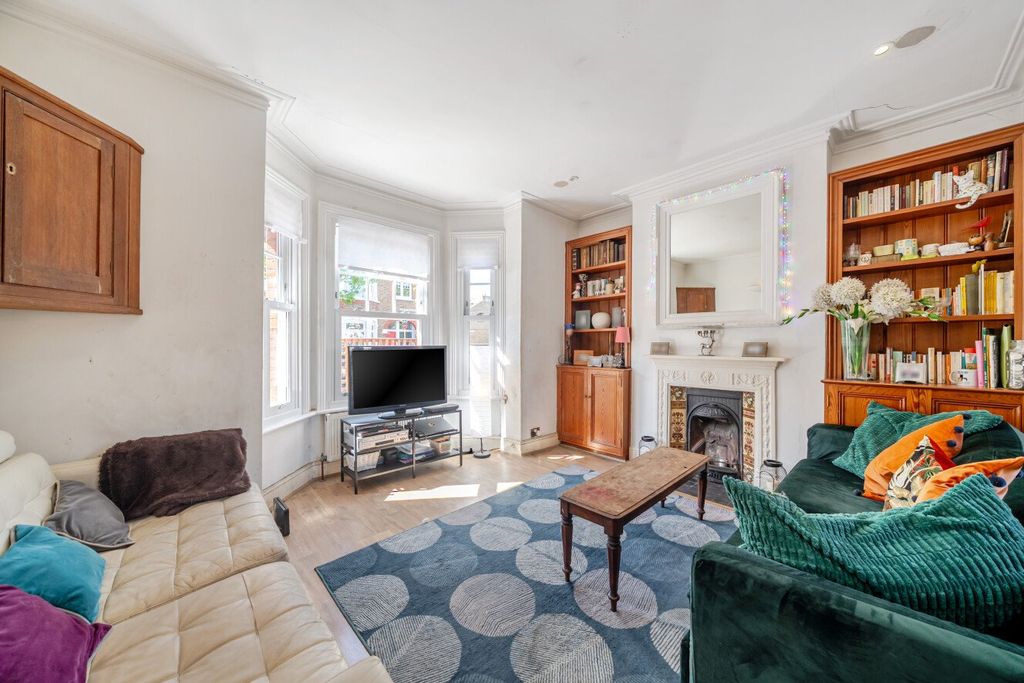 Property photo 2 of 14 Picture No. 10