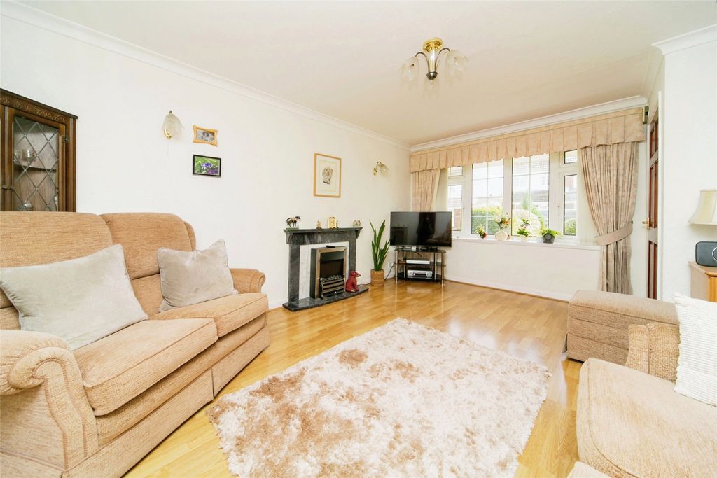 Property photo 2 of 15 Picture No. 22