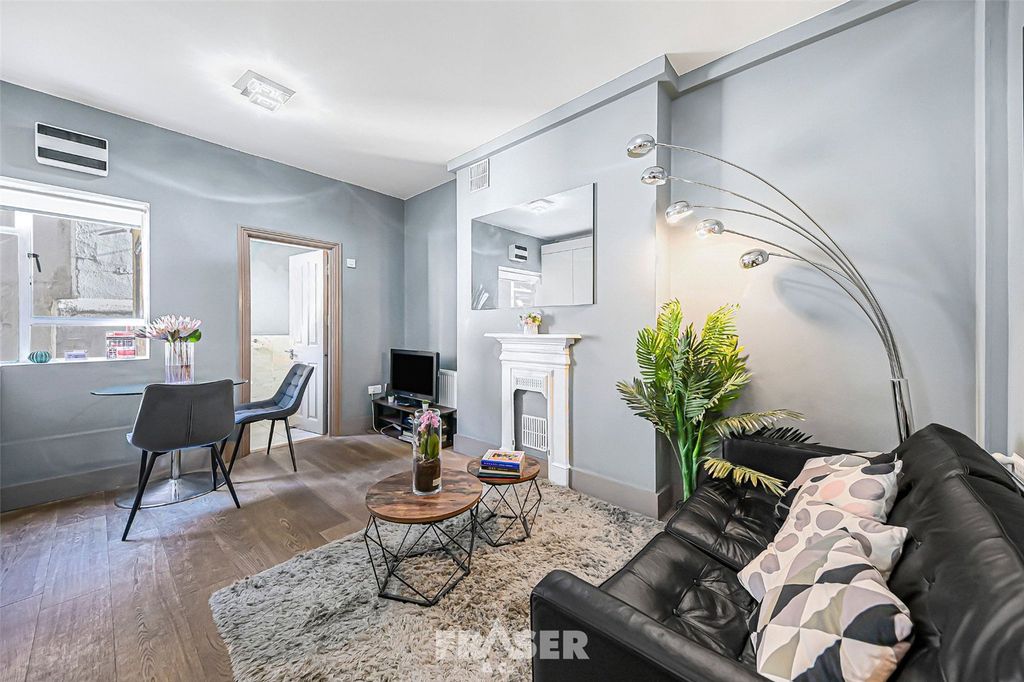 Property photo 3 of 8 Picture No. 14