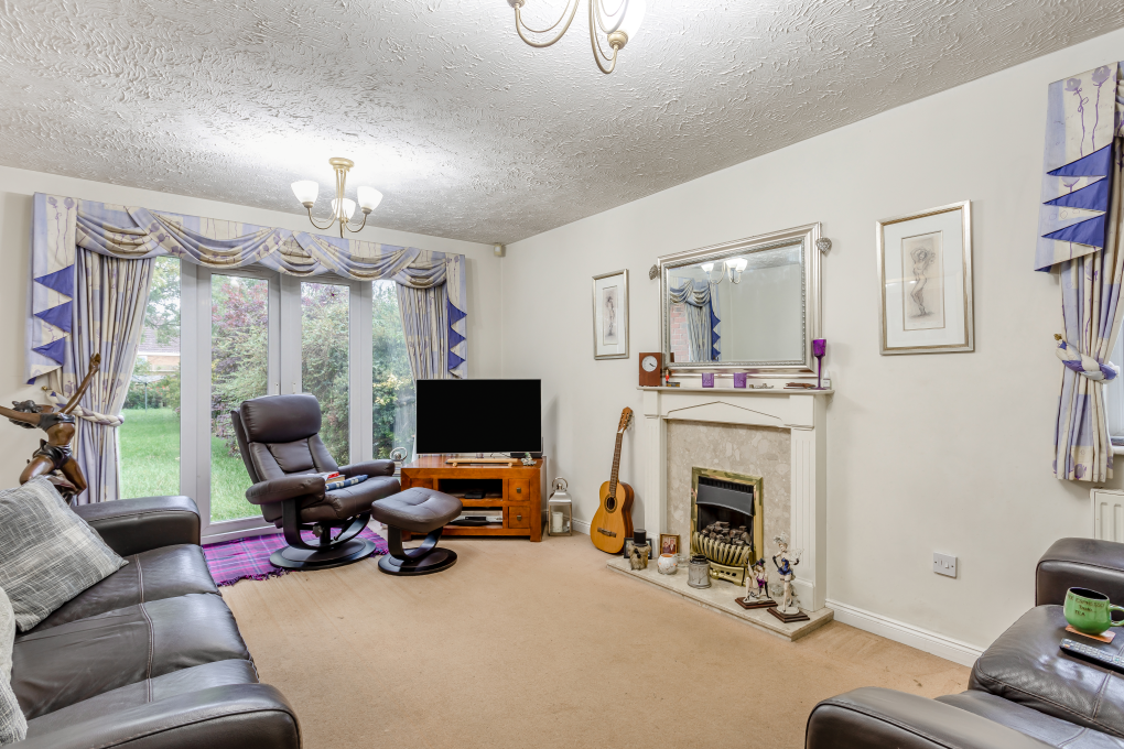 Property photo 2 of 11