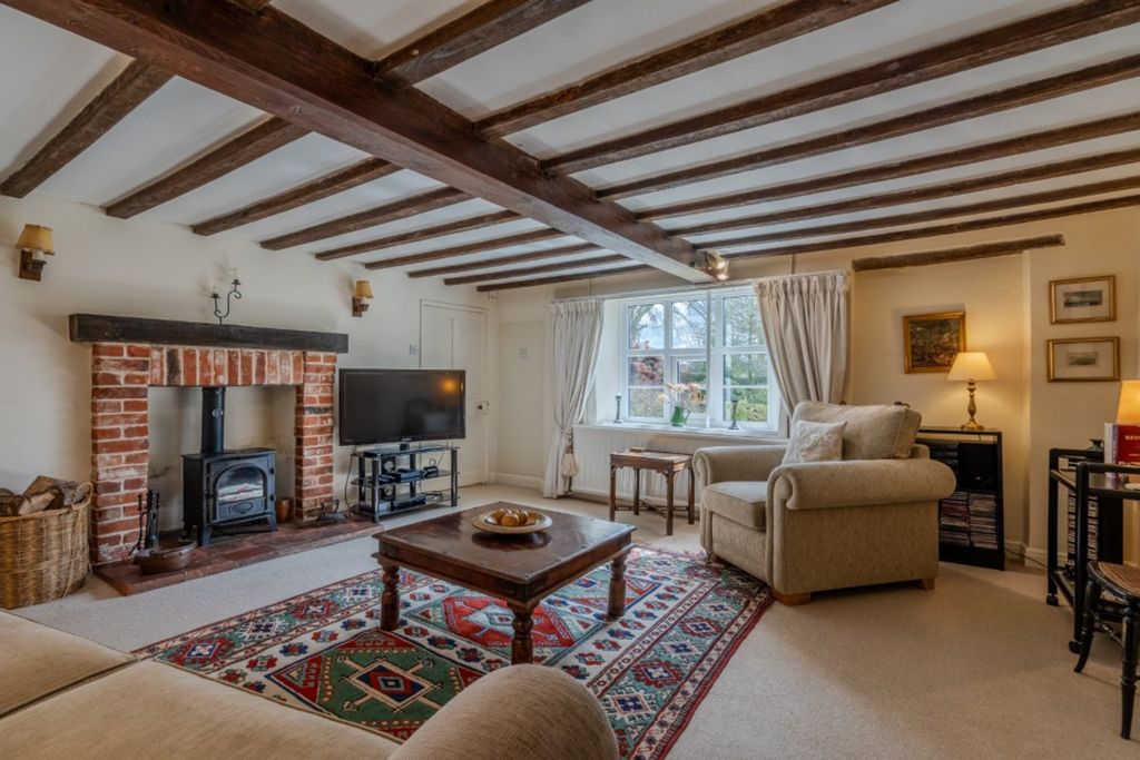 Property photo 2 of 38