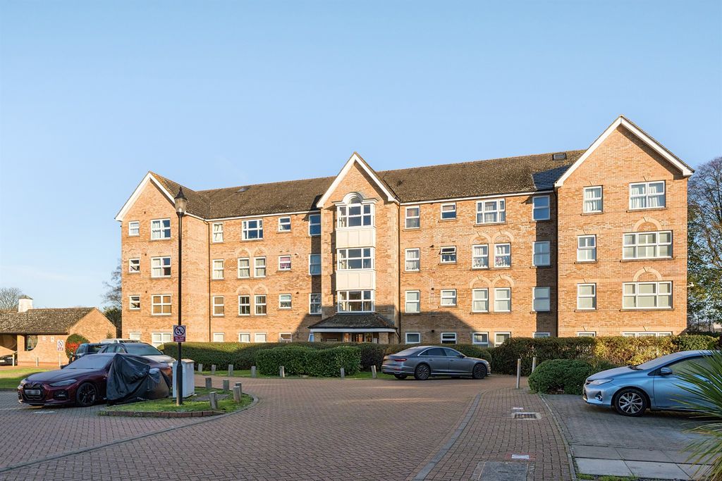 Property photo 1 of 10