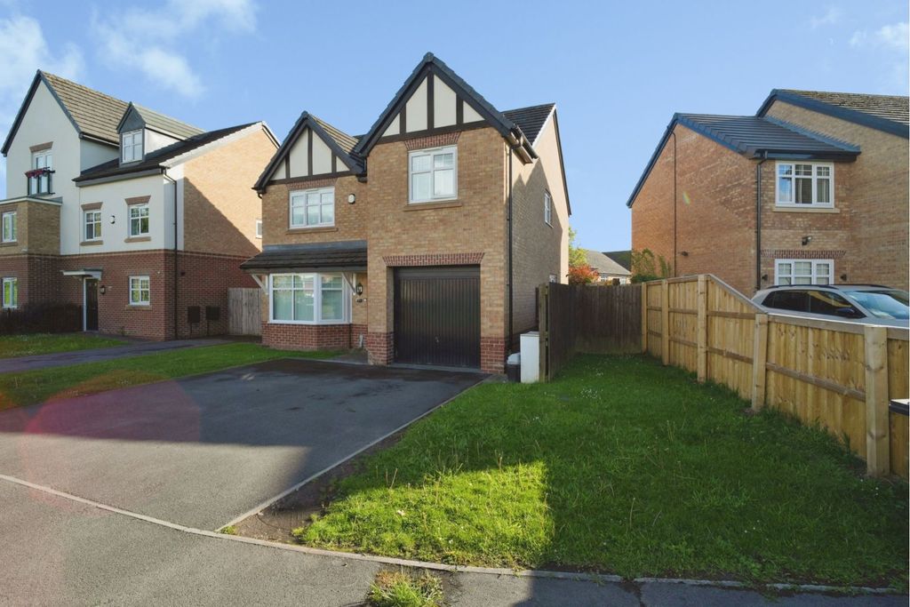 Property photo 1 of 24