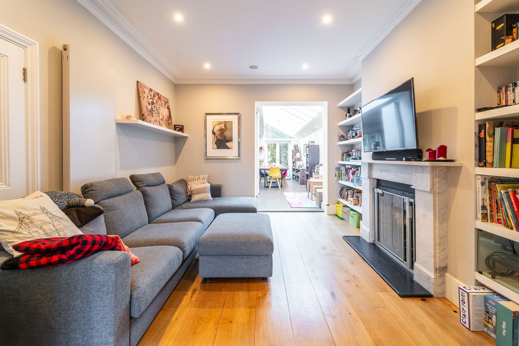 Property photo 2 of 19 Ndb00830-Edit