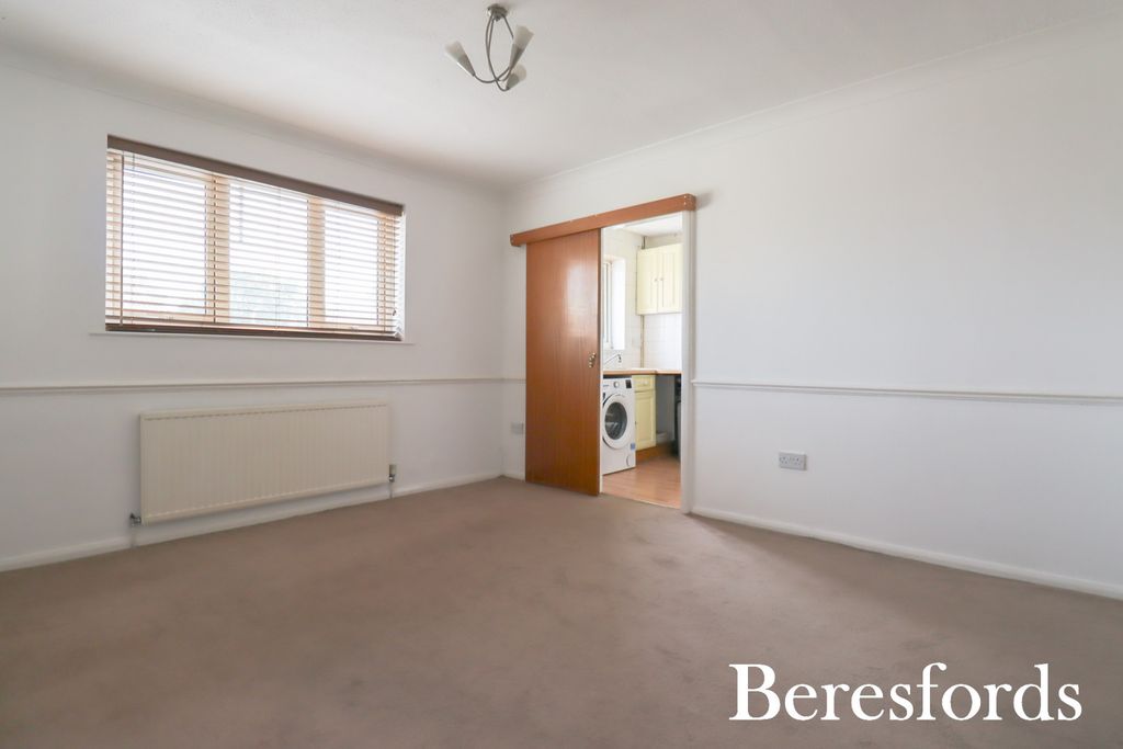 Property photo 3 of 10 Picture No. 16