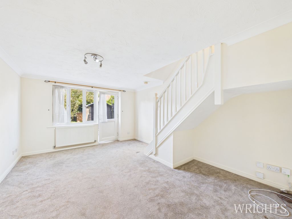 Property photo 3 of 10 Cam02796G0-Pr0503-Still005