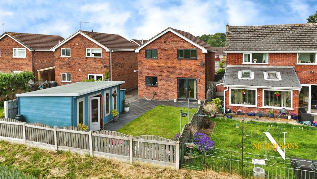 Property photo 2 of 21 4243365