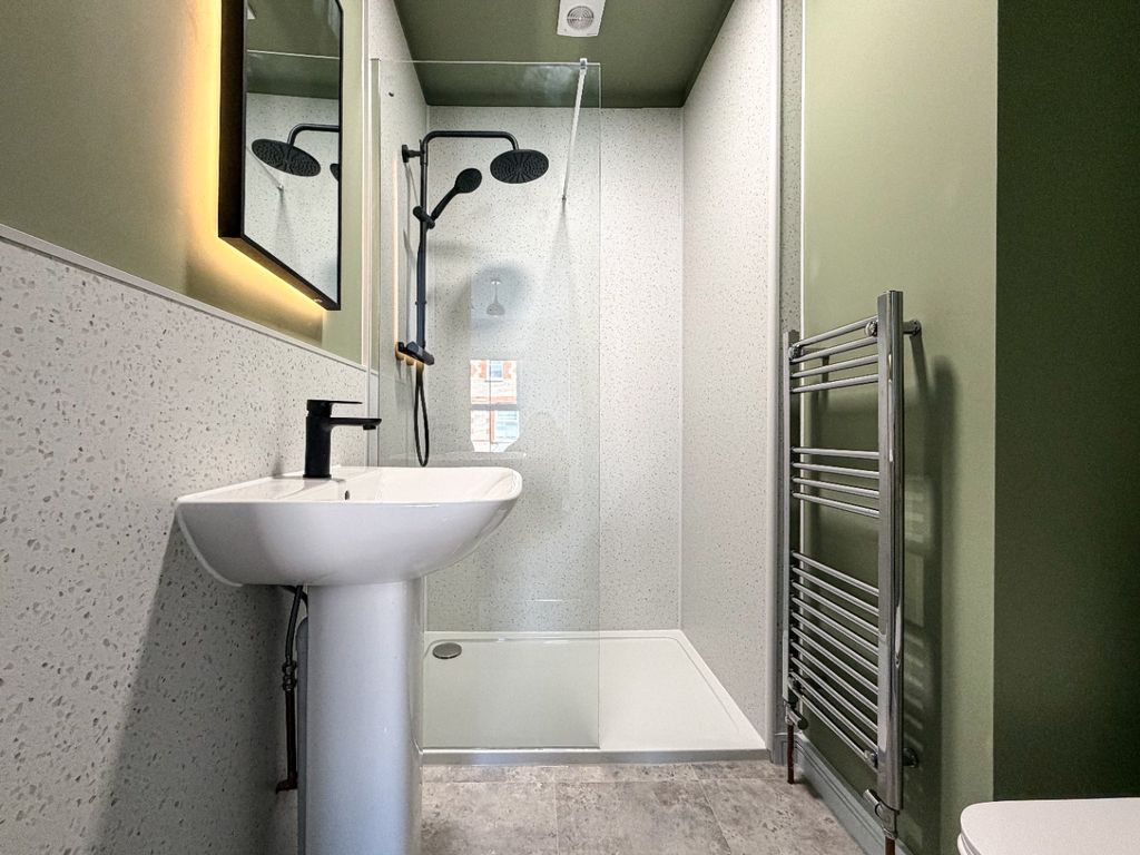 Property photo 3 of 8 5251653