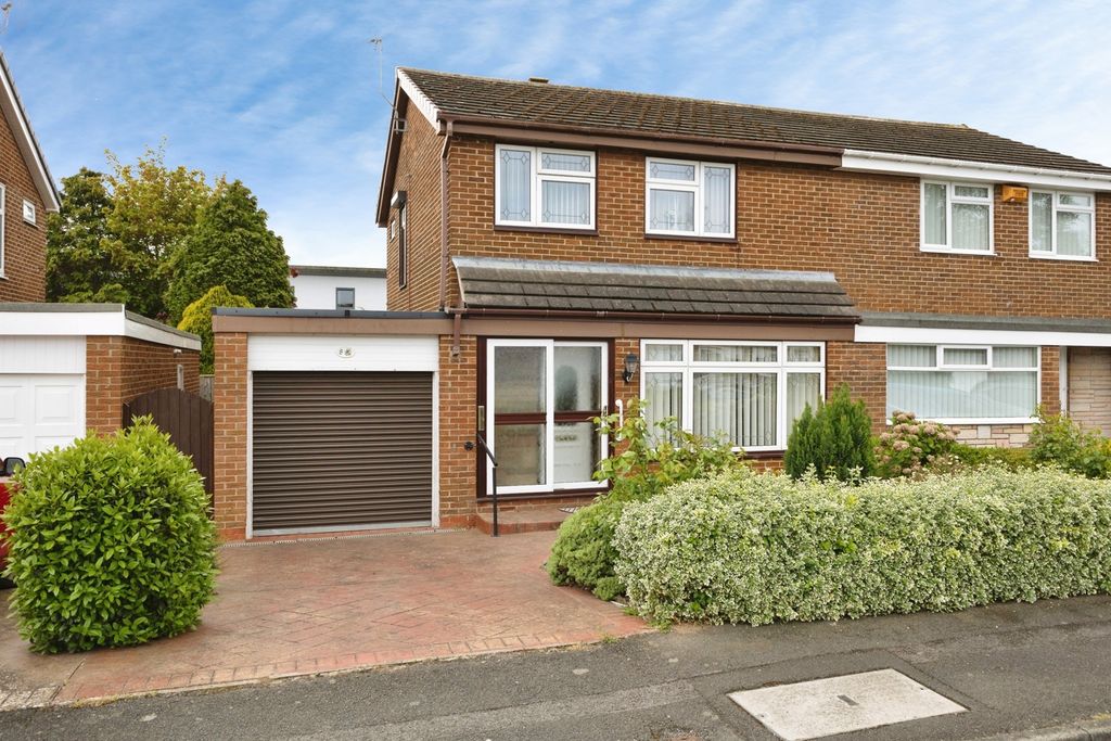 Property photo 1 of 17 Pbox-Img.Jpg