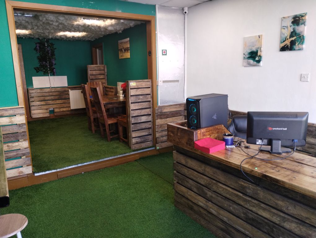 Property photo 2 of 11