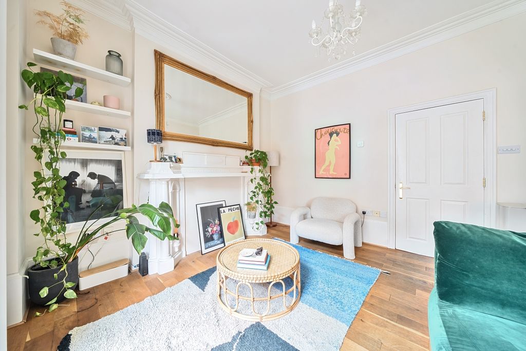 Property photo 2 of 16