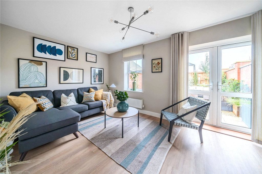 Property photo 2 of 10 Picture No. 32