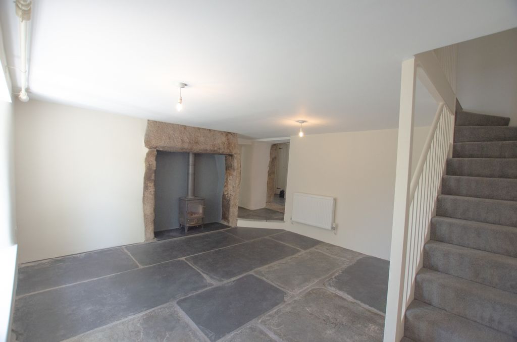 Property photo 3 of 16 Pencreber-9