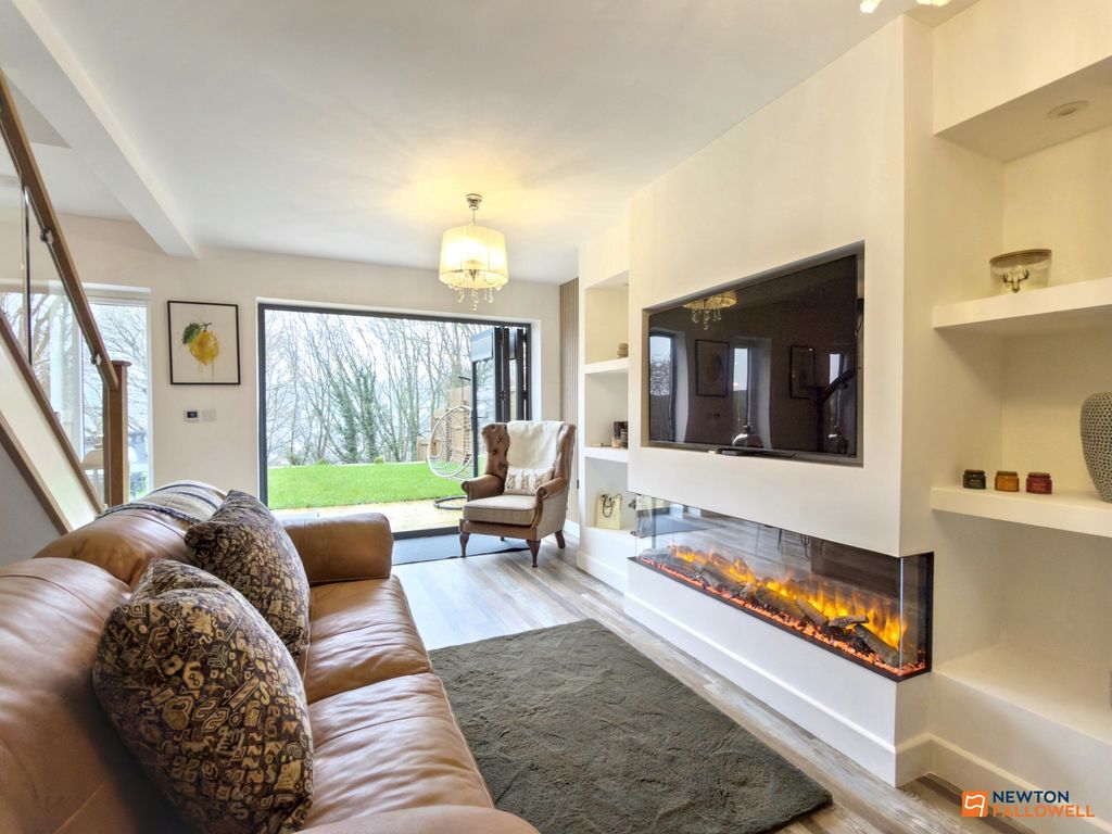 Property photo 3 of 41