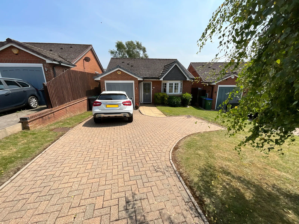 Property photo 1 of 28