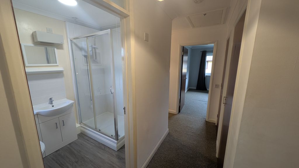 Property photo 2 of 12 Pxl_20260209_105140740