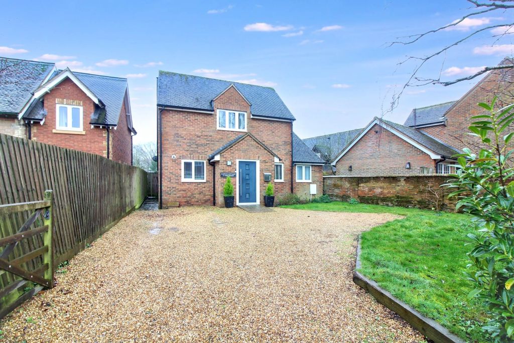 Property photo 1 of 26