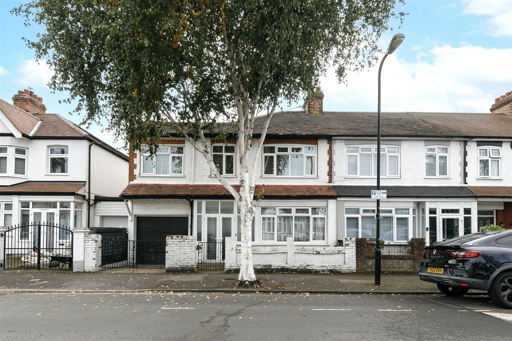 Property photo 1 of 27 Ily_9301 Copy.Jpg